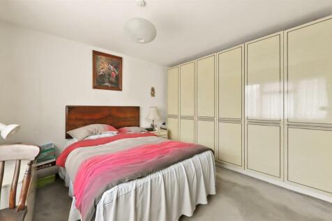 Harlech Gardens - IeAUIrX8UWG9yJ7o8bIC.jpg