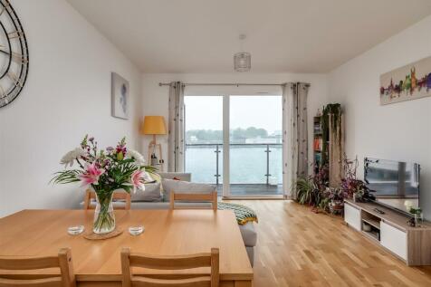Open Plan Living 2