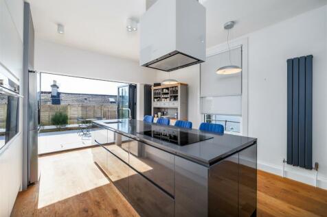 Kitchen 2
