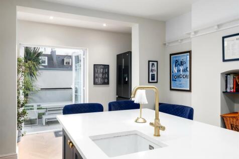 Kitchen 2