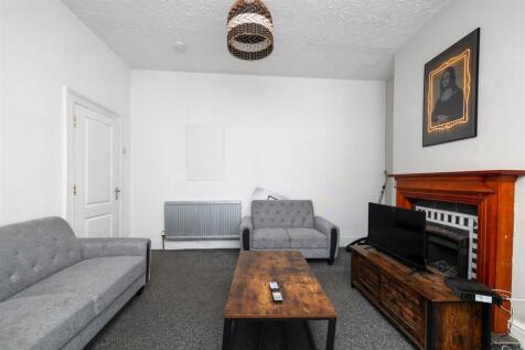 Lounge 2