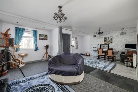 Bedroom/Reception