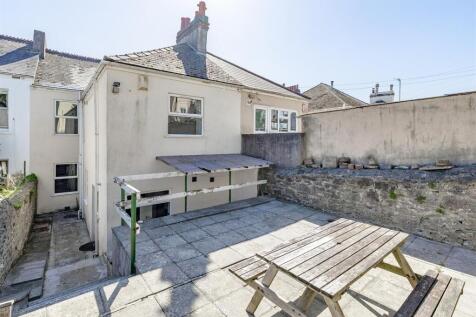 Rear Courtyard 2