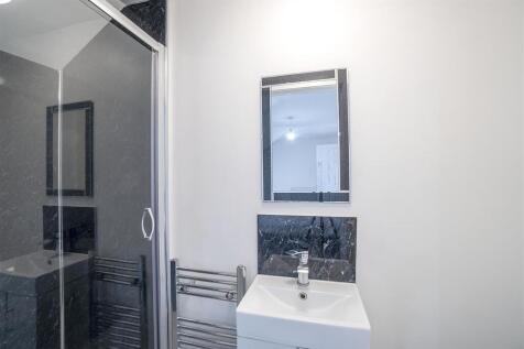 Ensuite.jpg