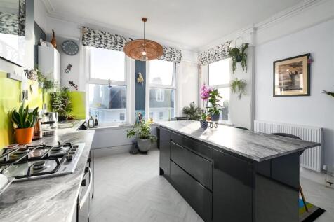 Kitchen/Breakfast Room 2