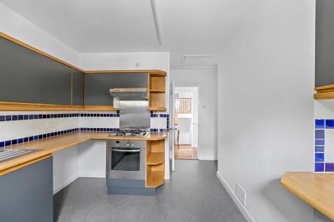Kitchen 3
