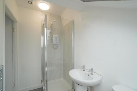 Shower Room.jpg