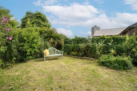 Garden 3.jpg