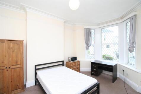 Living room / Bedroom