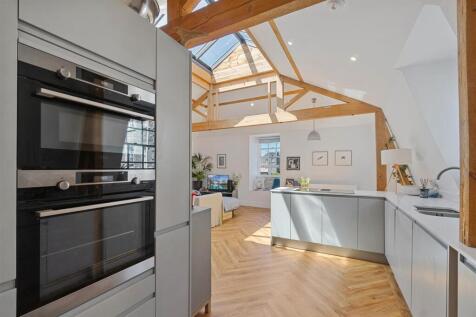 Open Plan Living 5