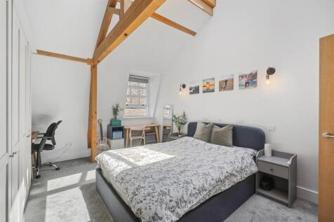 Master Bedroom 2