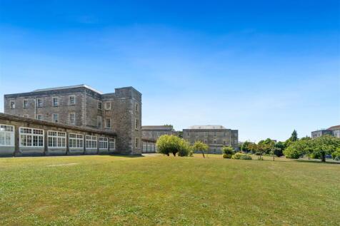Communal Grounds