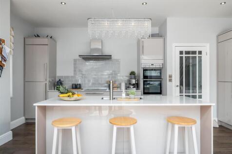 Open Plan Living 3