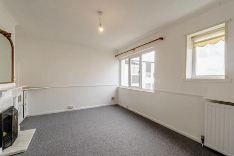 Living Room.jpg