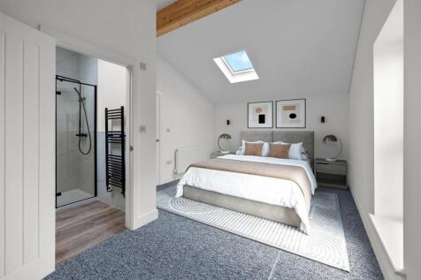 Bedroom &amp; En Suite