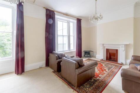 Living Room.jpg