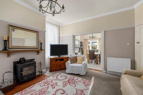 Lounge 2