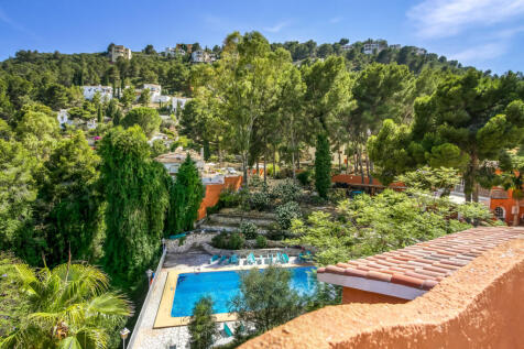 Property Image 4