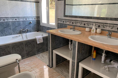Property Image 71