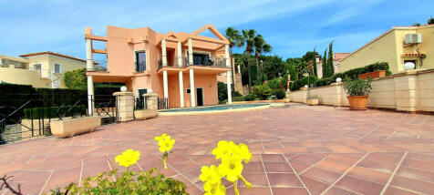 Property Image 8