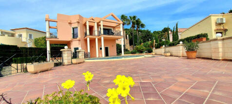 Property Image 8