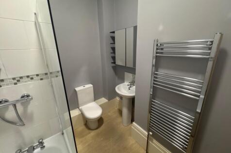 GFF124CothamBrow-Bathroom-14877274-61-0