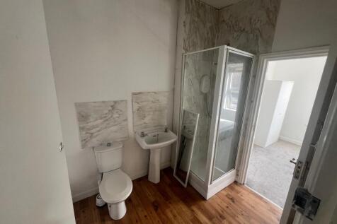 bathroom 1.a