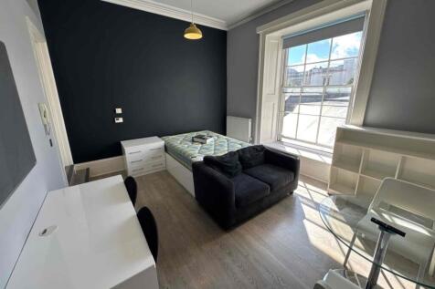 Studio2169bWhiteladi-Loungelivingare-15558744-84-0