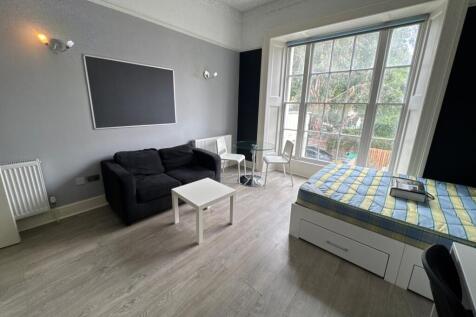 Studio5169bWhiteladi-Loungelivingare-15552256-79-0