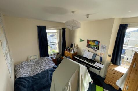 A0F60B8A-BCC4-40E8-8615-CD2B41353696