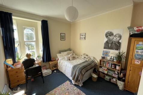 2040C16C-6A85-4FA6-BEF0-9BEA1569F588