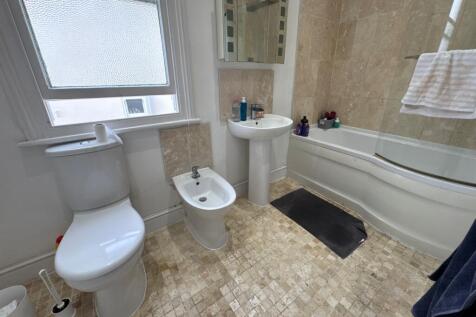23AllSaintsRoad-BathroomFF-15705132-24-0