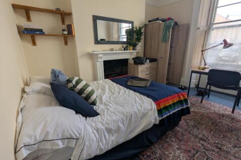 PXL_20251001_124735270