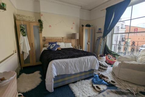 PXL_20251001_125406524