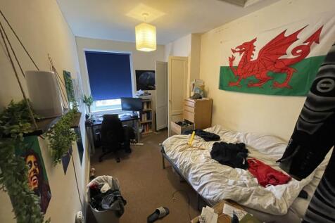 E4EC7516-AC11-436E-B7F8-DE5CAC6D64D0