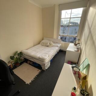 7CC76FC0-4B9B-472D-97C3-FE1F814283AC