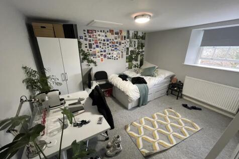 EABD7646-6F77-43E5-BCD7-6B84B34923E3