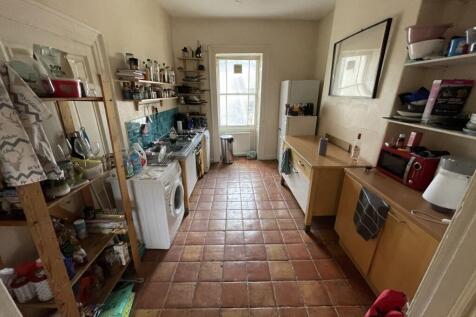 684F47BD-EA77-4439-AE7D-F74C4587A2CA