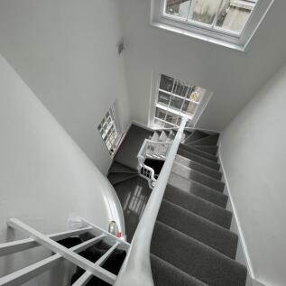 8D139011-25EA-47FC-BDAE-FF71130FE332