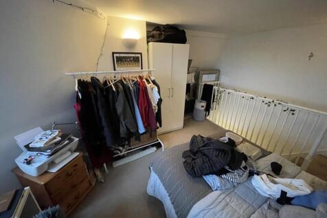 AAD38136-390E-4399-954D-DA3E8411771C