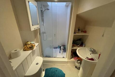 1F6DB9C4-112A-4B26-82DF-B8FC6ECB1354