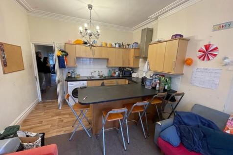 4c54e438-97de-485e-ad32-2e132607eb64