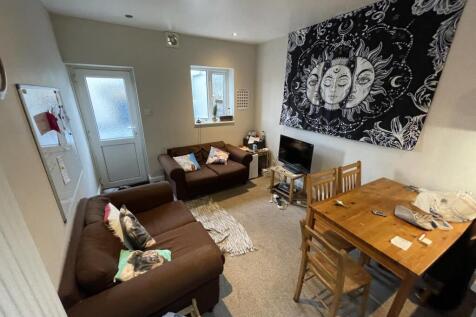 2E284962-CB9F-44DA-AAD5-FDED9ACD12C1