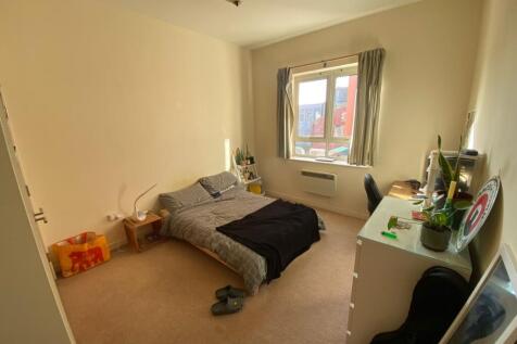 CCF8FDF0-62F9-43FA-A613-15FD238B60E9