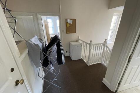 29186FE2-0C08-4F4A-88A6-4BD934BF06B0