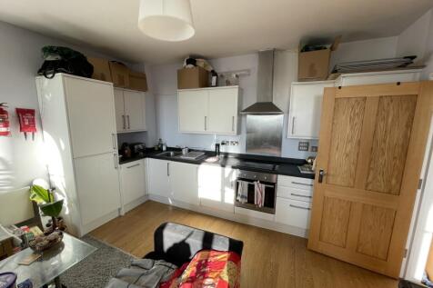 B43BC13E-504F-4B20-B0B6-0E2025E3FF47