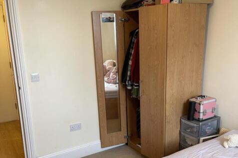 11EFDF73-A4CA-4C73-B735-FFF409543A41