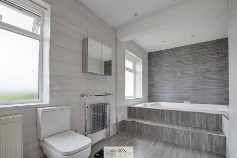 Bathroom 1.1