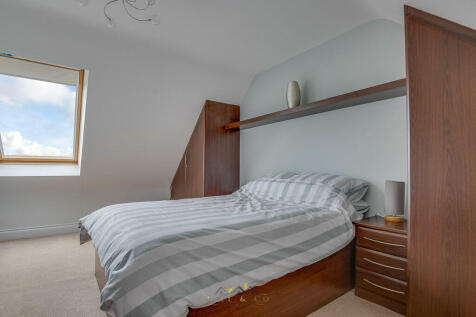 Bedroom 23