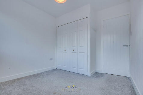 Bedroom 2.2